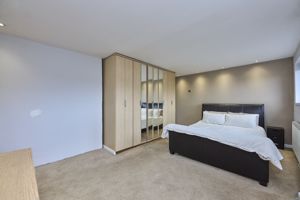 Photo 19- click for photo gallery